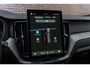 Volvo XC60 2.0 T8 Plug-in hybrid AWD Plus Black Edition | PHEV | Panoramadak | Achteruitrijcamera | Harman Kardon Audio | Lichtmetalen Velgen 21 inch | Sportstoelen | Keyless Entry | Stuur- / Stoelverwarming | Keyless | Navigatie | Apple Carplay | Android Auto