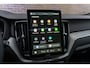 Volvo XC60 2.0 T8 Plug-in hybrid AWD Plus Black Edition | Facelift | Panoramadak | Achteruitrijcamera | Harman Kardon Audio | Lichtmetalen Velgen 21 inch | Sportstoelen | Keyless Entry | Stuur- / Stoelverwarming | Keyless | Navigatie | Apple Carplay | Android Auto