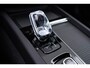 Volvo XC60 2.0 T8 Plug-in hybrid AWD Plus Black Edition | PHEV | Panoramadak | Achteruitrijcamera | Harman Kardon Audio | Lichtmetalen Velgen 21 inch | Sportstoelen | Keyless Entry | Stuur- / Stoelverwarming | Keyless | Navigatie | Apple Carplay | Android Auto