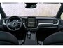 Volvo XC60 2.0 T8 Plug-in hybrid AWD Plus Black Edition | PHEV | Panoramadak | Achteruitrijcamera | Harman Kardon Audio | Lichtmetalen Velgen 21 inch | Sportstoelen | Keyless Entry | Stuur- / Stoelverwarming | Keyless | Navigatie | Apple Carplay | Android Auto