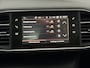 Peugeot 308 SW 1.2 PureTech Blue Lease Executive Panoramadak, Parkeersensoren, Navi, Rijstrook correctie, A start stop, Cruise control, Clima