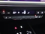 Audi Q4 e-tron 45 quattro Advanced edition 82 kWh | Achteruitrijcamera | LED matrix verlichting | Stoelverwarming | Navigatie Plus | Adaptieve cruise control | CarPlay | Elektrische achterklep |