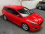 Ford Focus 1.5 ST LINE 182 PK !! NAVIGATIE ACHTERUITRIJ CAMERA STOEL & VOORRUIT VERWARMING TREKHAAK 18 INCH LMV MET ALL SEASONS BANDEN