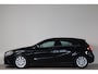 Mercedes-Benz A-klasse 180 Lease Edition Ambition - NL- Auto!! Led V+A I Cruise I Airco