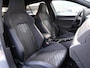 Volkswagen Golf 1.5 eTSI R-Line Edition 150pk DSG | Navi via App Connect | Panoramadak | Climate control | Cruise Control | Camera | Stoel & Stuurverwarming |
