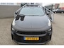 Lynk & Co 01 1.5 1.5 BLACK PACK/Panoramadak/360° Camera/Keyless/Lane assist/Adaptive cruise control/Navigatie/Apple carplay/Climate control/Stoelverwarming/Dodehoek detectie/Elektrisch sluitende achterklep/Elektrisch verstelbare stoel met geheugen/Multifunctioneel stu