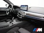 BMW 5-Serie Touring 530e xDrive M Sport PHEV 293pk Dealer O.H. | Panodak | Head Up | Laser LED | 360 Camera | Harman & Kardon | Sfeerverlichting | Alcantara Sportstoelen Verwarmd | Keyless | Blis | Virtual | Navigatie | DAB | Plug In Hybrid