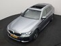 BMW 5-Serie Touring 530e xDrive M Sport PHEV 293pk Dealer O.H. | Panodak | Head Up | Laser LED | 360 Camera | Harman & Kardon | Sfeerverlichting | Alcantara Sportstoelen Verwarmd | Keyless | Blis | Virtual | Navigatie | DAB | Plug In Hybrid