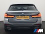 BMW 5-Serie Touring 530e xDrive M Sport PHEV 293pk Dealer O.H. | Panodak | Head Up | Laser LED | 360 Camera | Harman & Kardon | Sfeerverlichting | Alcantara Sportstoelen Verwarmd | Keyless | Blis | Virtual | Navigatie | DAB | Plug In Hybrid