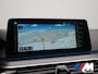 BMW 5-Serie Touring 530e xDrive M Sport PHEV 293pk Dealer O.H. | Panodak | Head Up | Laser LED | 360 Camera | Harman & Kardon | Sfeerverlichting | Alcantara Sportstoelen Verwarmd | Keyless | Blis | Virtual | Navigatie | DAB | Plug In Hybrid