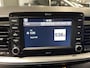 Kia Stonic 1.0 T-GDi DynamicPlusLine | Apple Carplay / Android Auto | Navigatiesysteem | Licht + Regensensor | Parkeersensoren + Camera Achter | Cruise Control | Climate Control | Rijstrooksensor + Correctie | 17"Lichtmetalen Velgen