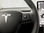 Tesla Model Y RWD 58 kWh Black Edition 347Pk (AUTOPILOT, TREKHAAK, FULL SELF DRIVING COMPUTER 3, PREMIUM AUDIO, WIT LEER, PANORAMADAK, WARMTEPOMP, STUUR/STOEL VERWARMING, NIEUWSTAAT)