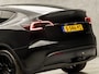 Tesla Model Y RWD 58 kWh Black Edition 347Pk (AUTOPILOT, TREKHAAK, FULL SELF DRIVING COMPUTER 3, PREMIUM AUDIO, WIT LEER, PANORAMADAK, WARMTEPOMP, STUUR/STOEL VERWARMING, NIEUWSTAAT)