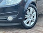 Opel Corsa 1.4 111-Edition + 16"/ Airco/ Cruise/ Audio/ NL auto