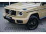 Mercedes-Benz G-klasse 580 met EQ-Technologie 116 kWh l MANUFAKTUR Woestijnzand l Burmester 3D l Nightpakket l Elektrisch schuifdak l Warmtecomfortpakket l