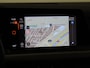 Volkswagen Golf 1.0 TSI Life | Adaptieve cruise control | Parkeersensoren | Navigatie | CarPlay | Draadloze telefoonlader | Sfeerverlichting |