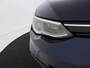 Volkswagen Golf 1.0 TSI Life | Adaptieve cruise control | Parkeersensoren | Navigatie | CarPlay | Draadloze telefoonlader | Sfeerverlichting |