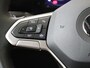Volkswagen Golf 1.0 TSI Life | Adaptieve cruise control | Parkeersensoren | Navigatie | CarPlay | Draadloze telefoonlader | Sfeerverlichting |