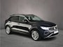 Volkswagen T-Roc Life Edition 1.5 TSI 150pk DSG Automaat Adaptive cruise control, Achteruitrijcamera, LED koplampen, App connect, Parkeersensoren, Airco, DAB, Radio