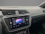 Volkswagen Tiguan R-Line Business+ 1.5 TSI 150pk DSG Automaat Trekhaak, Harman Kardon audio, Adaptive cruise control, Panoramadak, Achteruitrijcamera, Navigatie