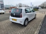Volkswagen Up! 1.0 BMT move up! (achteruit rij camera)