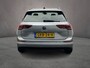 Volkswagen Golf Variant Life Business 1.5 TSI 115pk Adaptive cruise control, Achteruitrijcamera, Navigatie, Parkeersensoren, App connect, LED koplampen, Airco, DAB, Radio