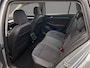 Volkswagen Golf Variant Life Business 1.5 TSI 115pk Adaptive cruise control, Achteruitrijcamera, Navigatie, Parkeersensoren, App connect, LED koplampen, Airco, DAB, Radio