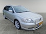 Toyota Avensis Wagon 2.0 VVTi Linea Luna