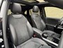 Mercedes-Benz GLA 250 e AMG Line 218pk | Panoramadak | Adaptieve cruise | Camera | Elektrisch verstelbare sportstoelen met memory | Navigatie | Wegklapbare trekhaak | LED | DAB | Stoelverwarming | Volledig onderhouden!