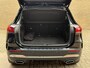 Mercedes-Benz GLA 250 e AMG Line 218pk | Panoramadak | Adaptieve cruise | Camera | Elektrisch verstelbare sportstoelen met memory | Navigatie | Wegklapbare trekhaak | LED | DAB | Stoelverwarming | Volledig onderhouden!