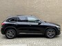 Mercedes-Benz GLA 250 e AMG Line 218pk | Panoramadak | Adaptieve cruise | Camera | Elektrisch verstelbare sportstoelen met memory | Navigatie | Wegklapbare trekhaak | LED | DAB | Stoelverwarming | Volledig onderhouden!