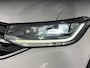 Volkswagen T-Cross 1.0 TSI R-Line / AUTOMAAT/ PARK.SENSOREN V+A/ CAMERA/ APP-CONNECT/ STOEL VERWARMING/ ACC/ DIGITAL DASH/ NAVI/ DAB/ LED/ CLIMA/ ISOFIX/ 17'' LMV