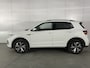 Volkswagen T-Cross 1.0 TSI R-Line / AUTOMAAT/ PARK.SENSOREN V+A/ CAMERA/ APP-CONNECT/ STOEL VERWARMING/ ACC/ DIGITAL DASH/ NAVI/ DAB/ LED/ CLIMA/ ISOFIX/ 17'' LMV