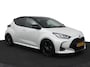 Toyota Yaris 1.5 Hybrid Executive | Navigatie | Stoelverwarming | Bi-tone | Leder-stof bekleding |