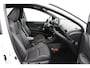 Toyota Yaris 1.5 Hybrid Executive | Navigatie | Stoelverwarming | Bi-tone | Leder-stof bekleding |