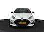 Toyota Yaris 1.5 Hybrid Executive | Navigatie | Stoelverwarming | Bi-tone | Leder-stof bekleding |