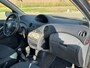 Toyota Yaris 1.0 VVT-i Sol! Airco l Elek pakket l MTF-stuur! NIEUWE APK l 2 sleutels l KEURIG NETJES!