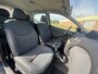 Toyota Yaris 1.0 VVT-i Sol! Airco l Elek pakket l MTF-stuur! NIEUWE APK l 2 sleutels l KEURIG NETJES!