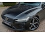 Volvo V60 2.0 T8 Plug-in hybrid AWD Plus Dark TREKHAAK | ADAPTIVE | H&K | MEMORY | CAMERA
