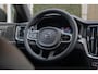 Volvo V60 2.0 T8 Plug-in hybrid AWD Plus Dark TREKHAAK | ADAPTIVE | H&K | MEMORY | CAMERA