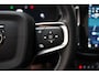 Volvo XC40 Recharge P8 AWD R-Design 3-Fase [ Panoramadak H/K Camera Adapt.cruise ]