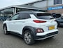 Hyundai Kona Electric EV Premium 64kWh | SoH 94% | Leer | Navi | Trekhaak