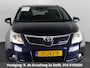 Toyota Avensis Wagon 1.8 VVTi Panoramic Business Special | Panoramadak | Navigatie | 1e eigenaar |
