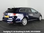 Toyota Avensis Wagon 1.8 VVTi Panoramic Business Special | Panoramadak | Navigatie | 1e eigenaar |