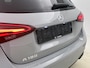 Mercedes-Benz A-klasse 180 Business Solution AMG | AMG Line Plus pakket | Smartphone-integratie | Head-up Display | Panoramaschuifdak | Augmented Reality navigatie | 360°-camera | Memorypakket | 19 inch AMG velgen |