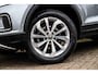 Volkswagen T-Roc 1.5 TSi 150 pk DSG-7 Life | Keyless | Camera | Climatronic