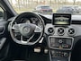 Mercedes-Benz GLA 180 AMG // Panoramadak // Nightpakket // 19" Velgen // Navigatie // Bi-Xenon // Cruise Control