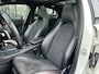 Mercedes-Benz GLA 180 AMG // Panoramadak // Nightpakket // 19" Velgen // Navigatie // Bi-Xenon // Cruise Control