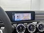 Mercedes-Benz A-klasse 180 Business Solution AMG | AMG Line Plus pakket | Nightpakket | Smartphone-integratie | 360° camera | Head-up display | Panoramaschuifdak | 19 inch AMG velgen | Augmented Reality navigatie |