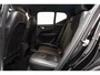Volvo XC40 Recharge P8 AWD R-Design 3-Fase [ Navi Stoelverwarming Apple/Android ]